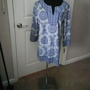 Dana Buchman women's shirt